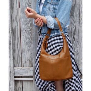 American Leather Co. Carrie Hobo Purse Café Latte Slouchy Leather Tooled